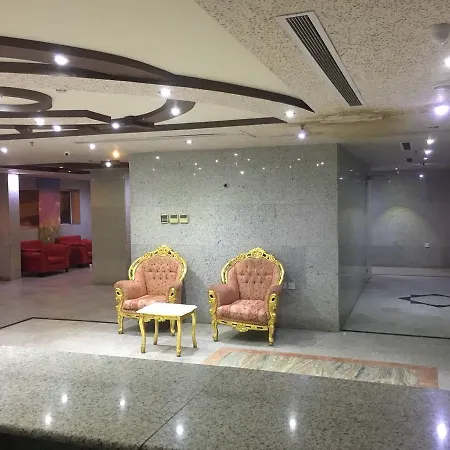 Al Nozol Al Malakia Hotel